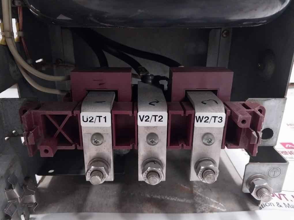 Siemens 6Se7031-0Te60-z Simovert Vc Dc Inverter G91+L30+ 510-650Vdc 110.0A