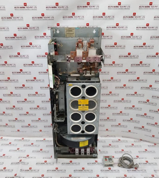 Siemens 6Se7031-8Te60-z Simovert Dc Inverter Dc510-650V Iec/En 60269 0-500Hz