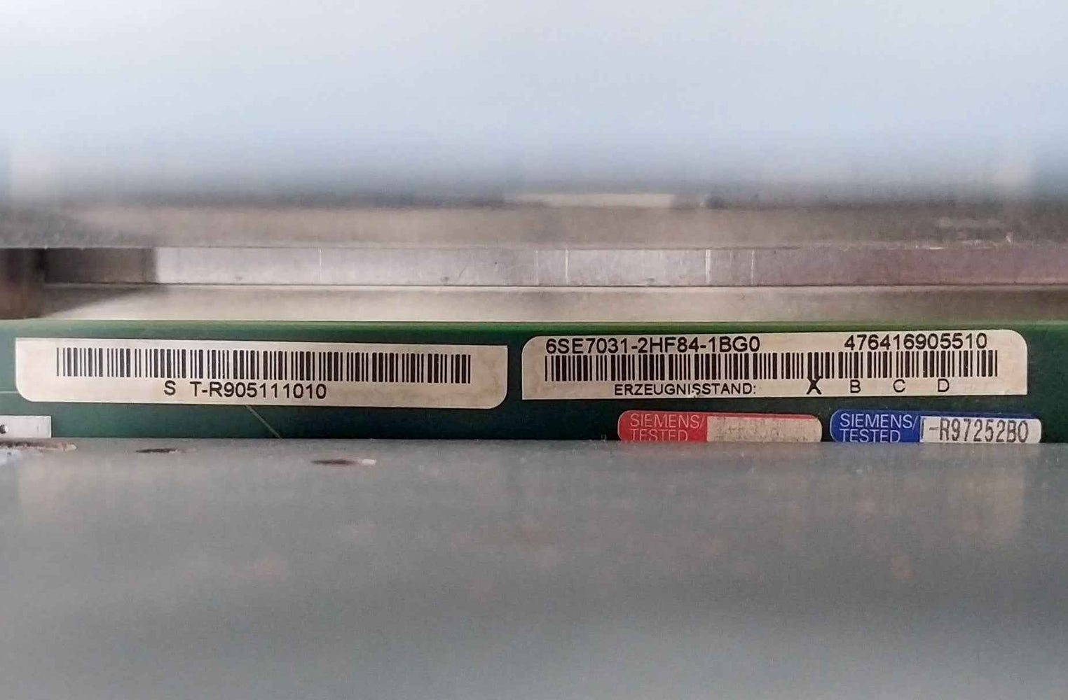 Siemens 6Se7031-8Tf60-z Simovert Vc Dc Inverter Drive Dc510-650V 221.0A 0-500Hz