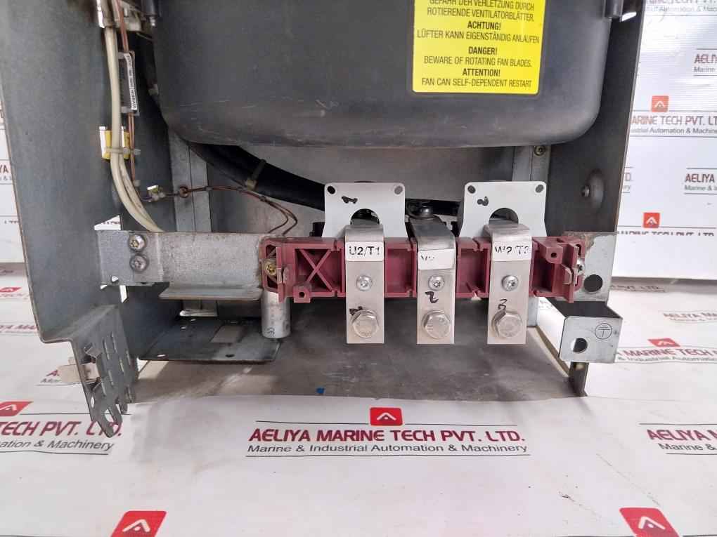 Siemens 6Se7031-8Tf60-z Simovert Vc Dc Inverter Master Drive 230V 50Hz 4,5A 100W