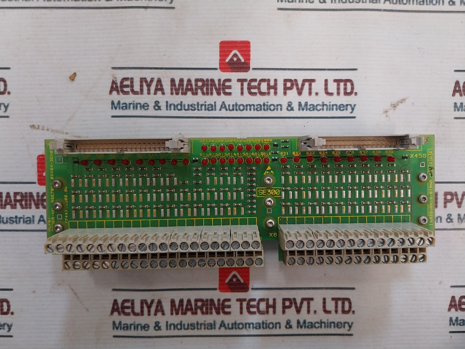 Siemens Simovert 6Se7033-2Tg60-z Masterdrive Dc Inverter Chassis Unit