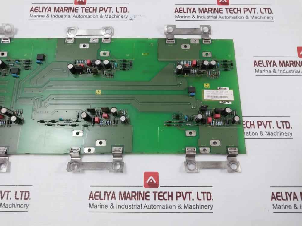 Siemens 6Se7033-7Eg84-1Jf1 Inverter Control Module 94V-0