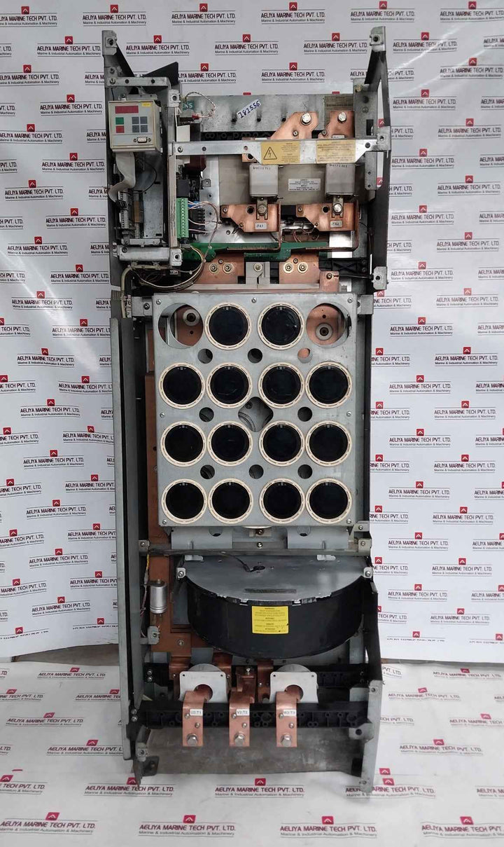 Siemens 6Se7033-7Tg60-z G91+L30+ Simovert Vc Dc Inverter Chassis Unit Dc510-650V
