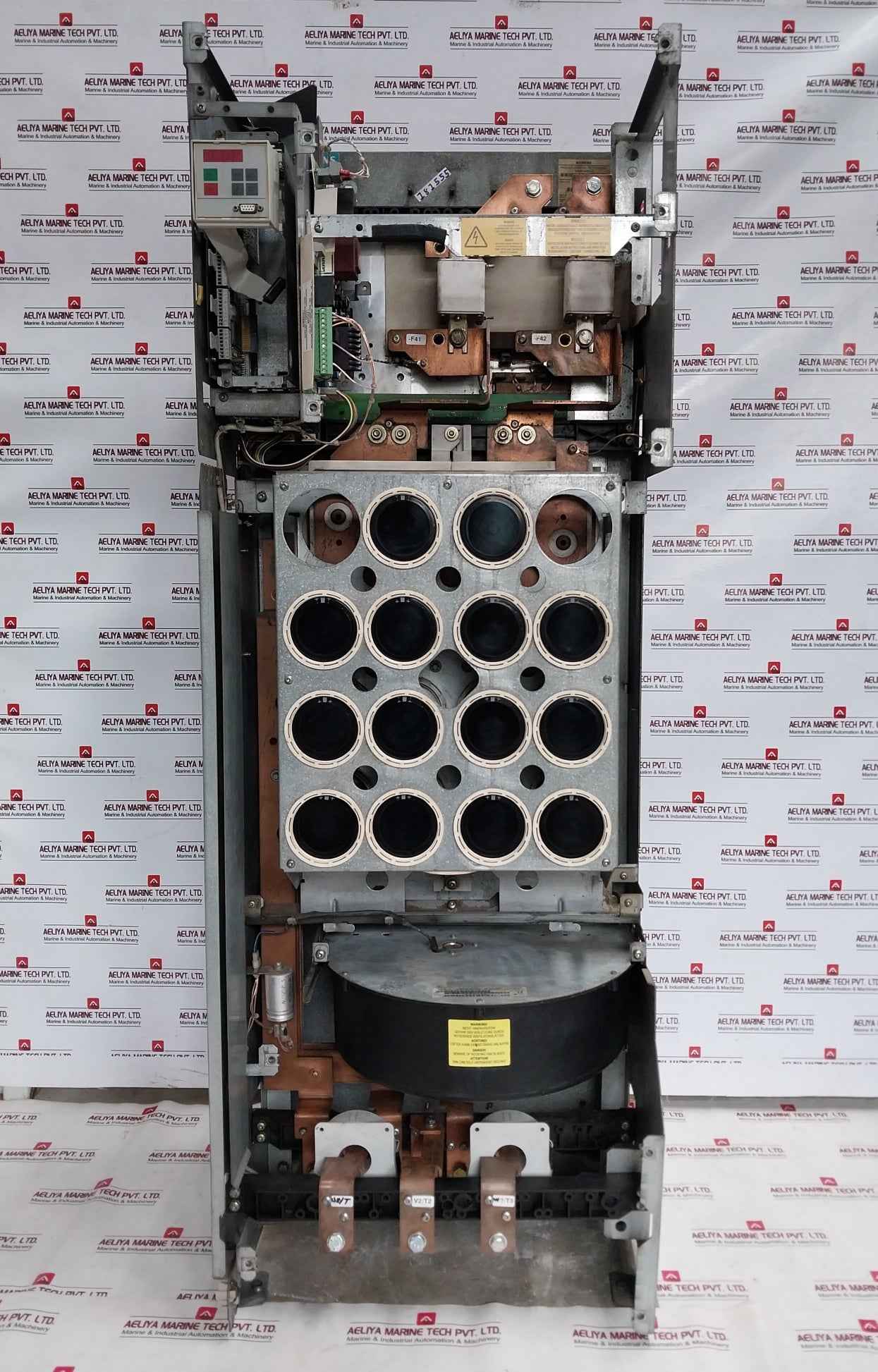 Siemens 6Se7033-7Tg60-z Simovert Vc Dc Inverter Chassis Unit 6Se7031-2Hf84-1Bg0