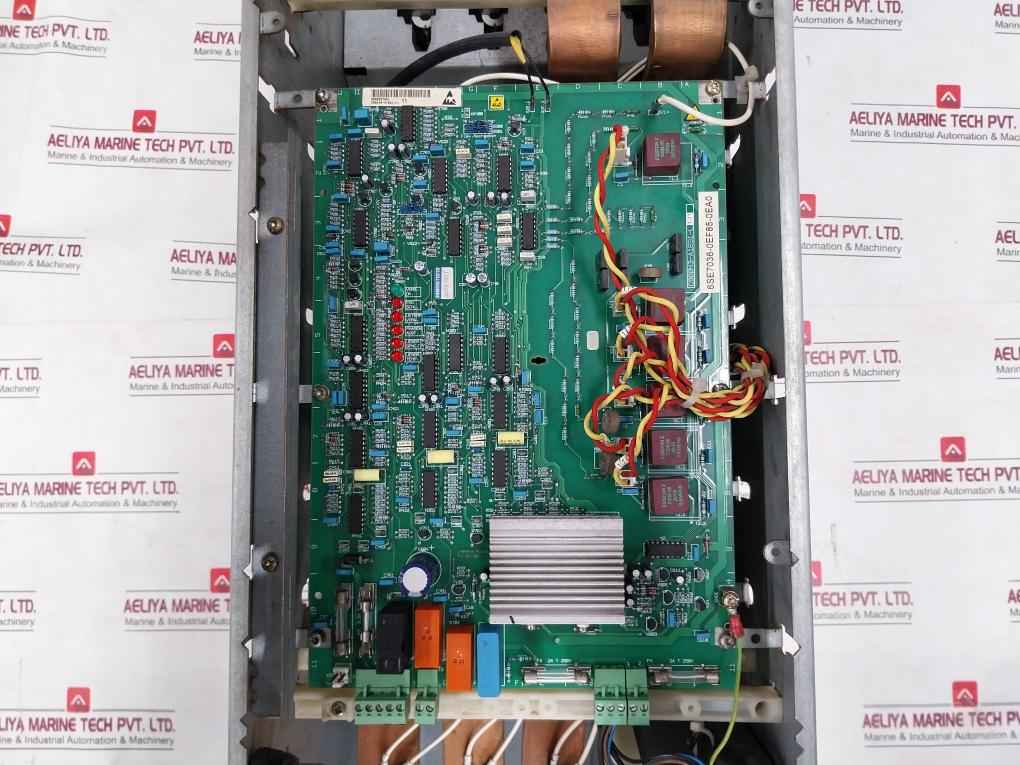 Siemens 6Se7036-1Ee85-0Aa0 Simovert P Master Drive 3Ac 380-480V 526 A 50/60Hz