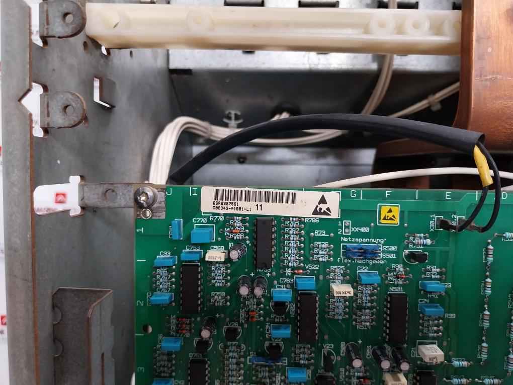 Siemens 6Se7036-1Ee85-0Aa0 Simovert P Master Drive 3Ac 380-480V 526 A 50/60Hz