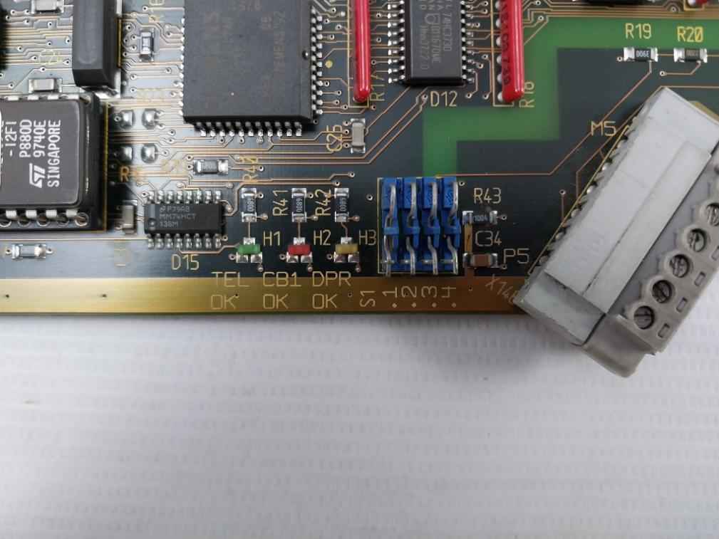 Siemens 6Se7090-0Xx84-0Ak0 Pcb Communication Board 94V-0