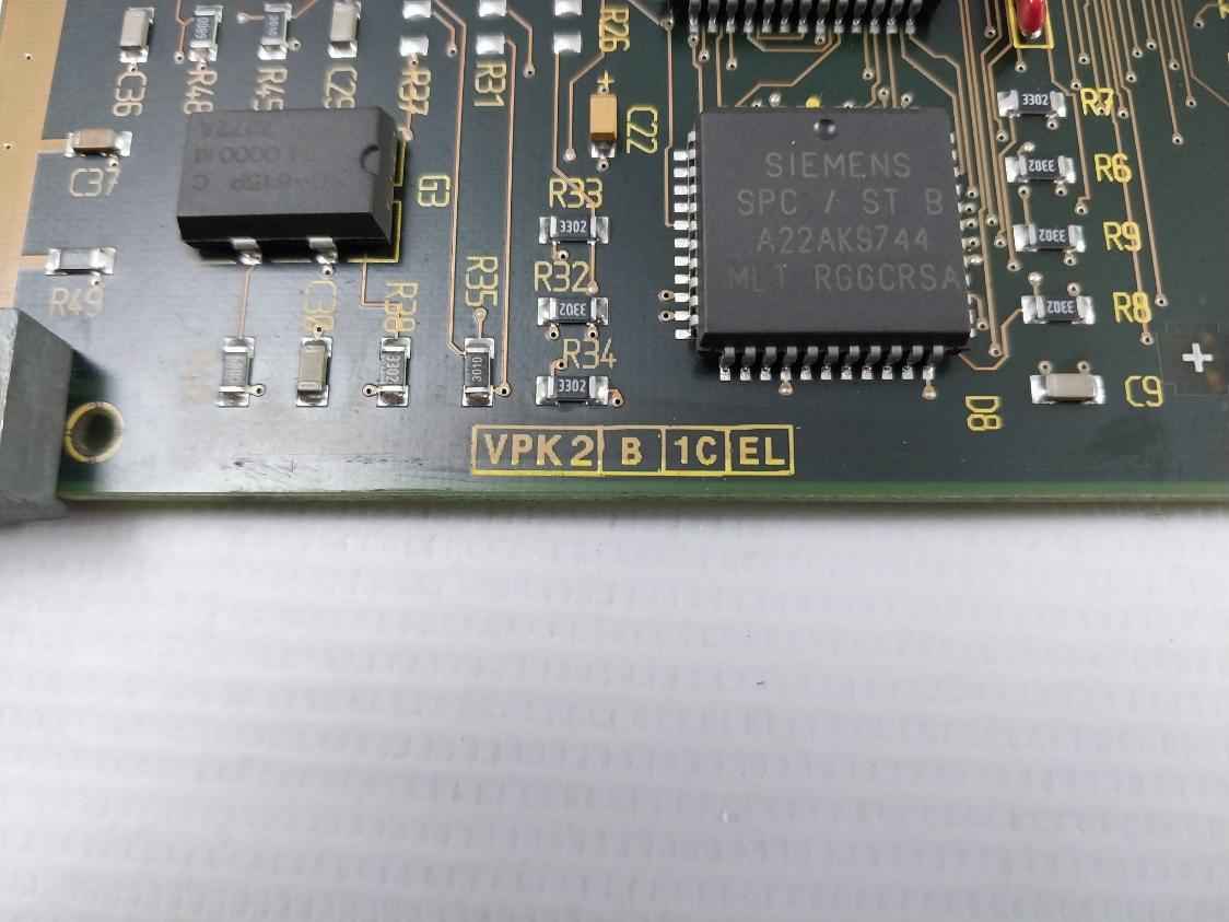 Siemens 6Se7090-0Xx84-0Ak0 Pcb Communication Board 94V-0