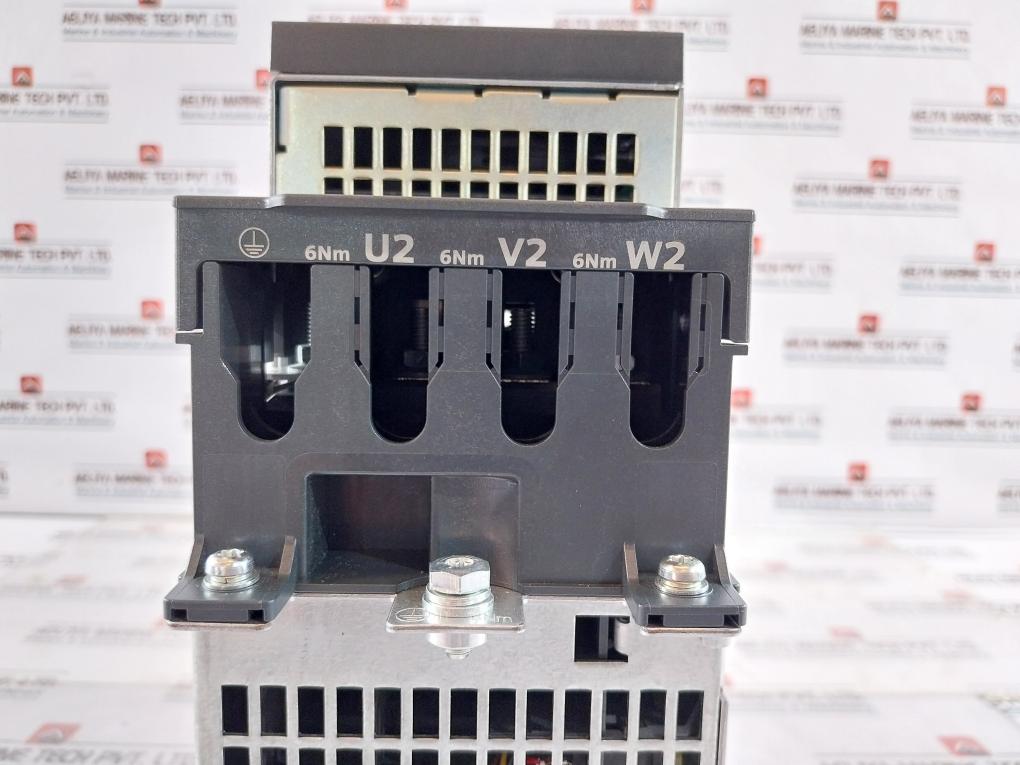 Siemens Sinamics 6Sl3120-1Te26-0Ac0 Single Motor Module Dc 510-720V 72A 100Ka