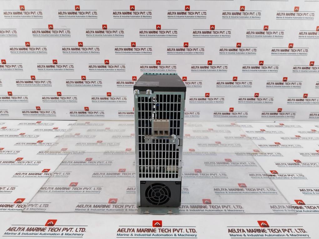 Siemens 6Sl3130-7Te21-6Aa3 Frequency Converter Dc 600V 27A 16Kw