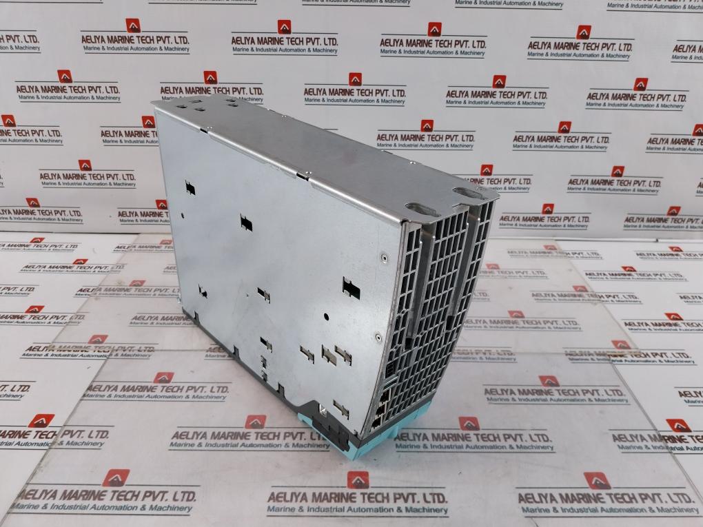 Siemens 6Sl3130-7Te21-6Aa3 Frequency Converter Dc 600V 27A 16Kw