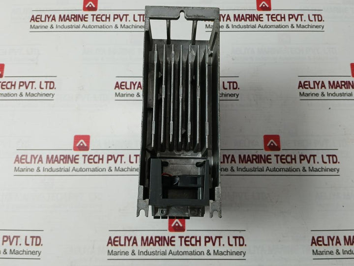 Siemens 6Sl3210-1Pe14-3Ul1 Power Module 30Ac 380-480V 0-550Hz 4.1A