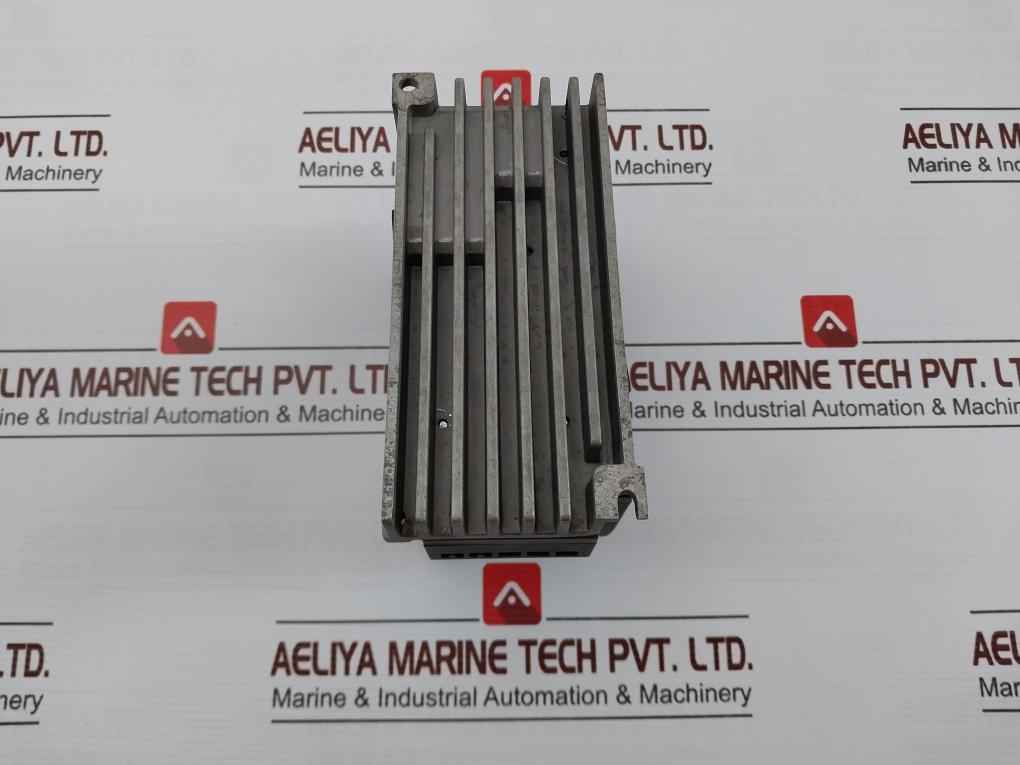 Siemens 6Sl3210-5Bb13-7Uv1 Sinamics V20 Inverter Drive Ac200-240V 6.2A 50/60 Hz