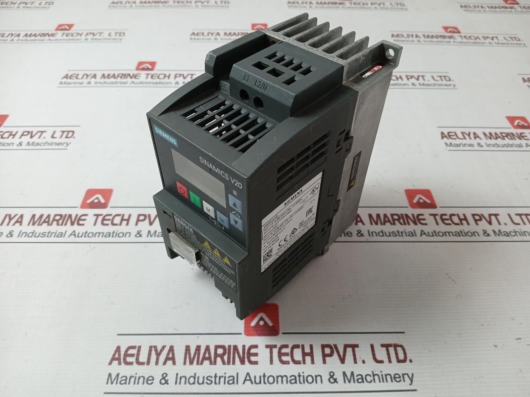 Siemens 6Sl3210-5Bb15-5Bv1 Frequency Converter Ac200-240V 0.55Kw