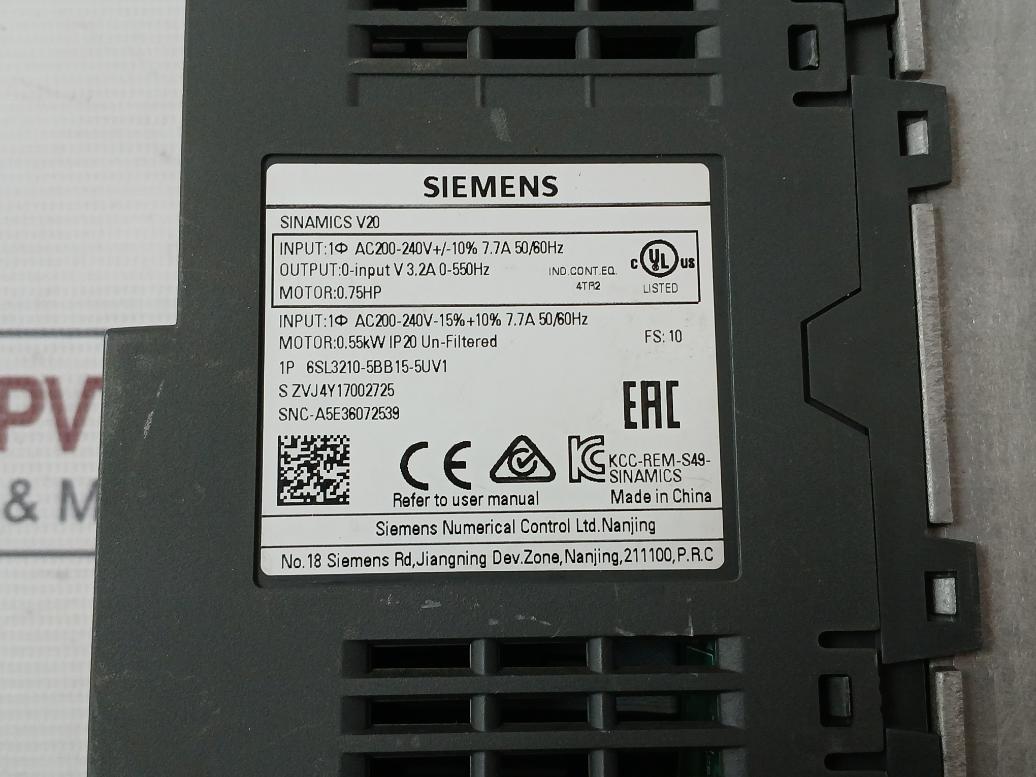 Siemens 6Sl3210-5Bb15-5Bv1 Frequency Converter Ac200-240V 0.55Kw