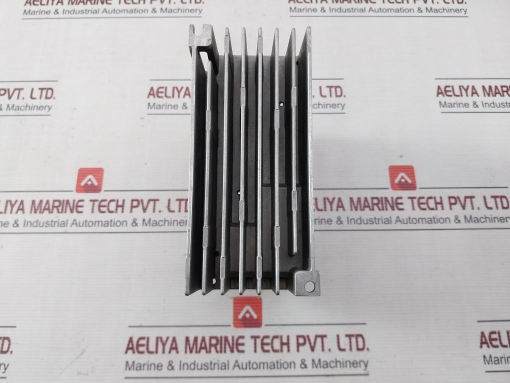 Siemens 6Sl3210-5Bb15-5Uv1 Uss/Modbus Rtu W/ Built-in Bop Protection