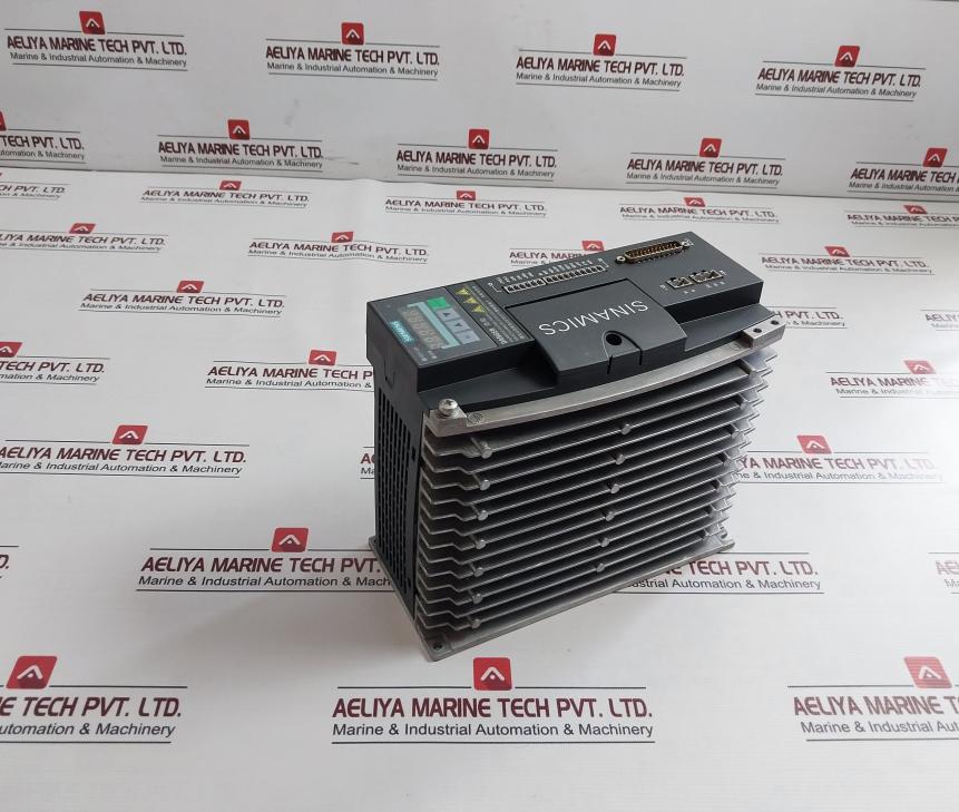 Siemens 6Sl3210-5Cc14-0Ua0 Controlled Power I/O Module 3Ac 220-240V 5.1A 50/60Hz