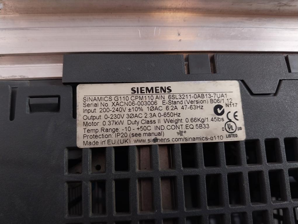 Siemens 6Sl3211-0Ab13-7Ua1 Drive Inverter Ip20