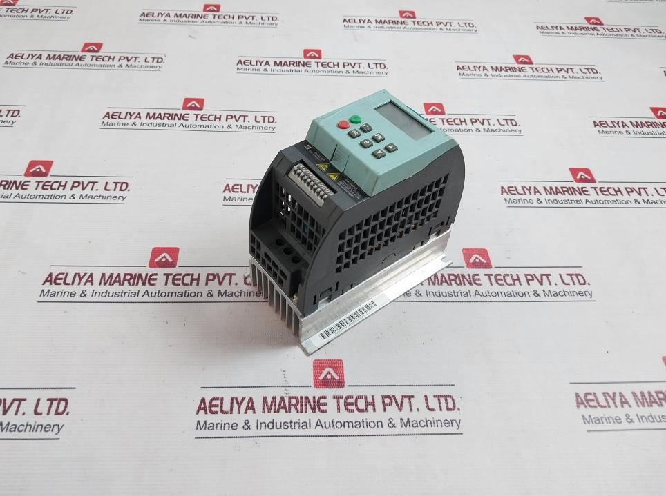 Siemens 6Sl3211-0Ab15-5Ua1 Ac Drive 7.7A 47-63Hz 200-240V Ip20 C01/1.20