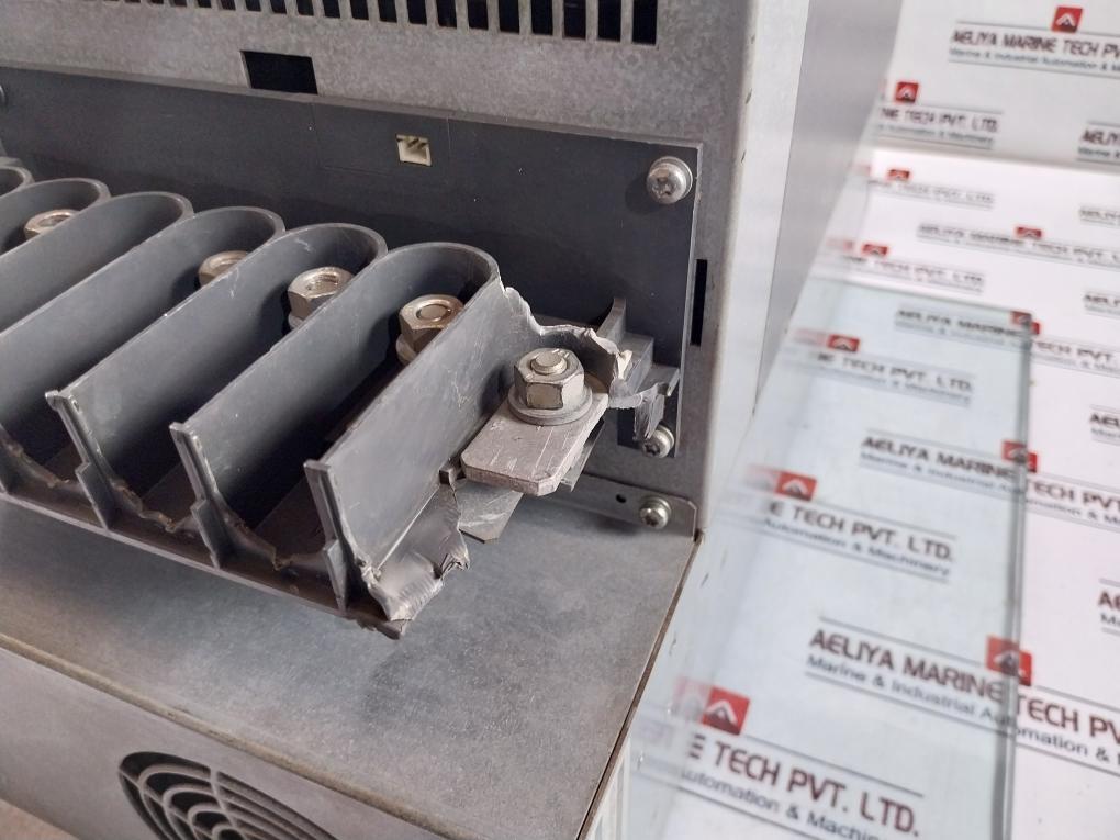 Siemens 6Sl3224-0Be34-5Ua0 Power Module 240 With Control Unit 6Sl3244-0Ba20-1Pa0