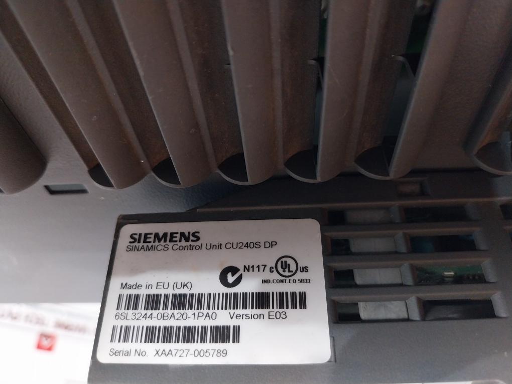 Siemens 6Sl3244-0Ba20-1Pa0 Control Unit W/ Power Module 6Sl3224-0Be34-5Ua0