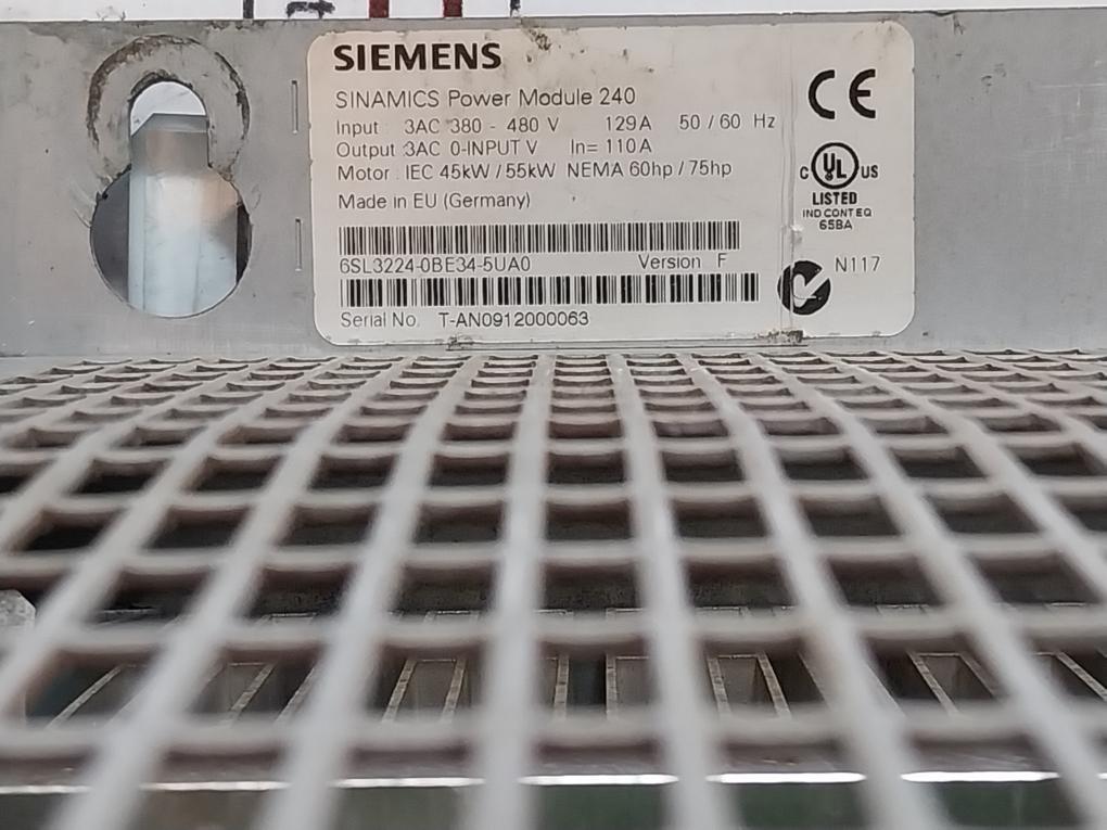 Siemens 6Sl3244-0Ba20-1Pa0 Control Unit W/ Power Module 6Sl3224-0Be34-5Ua0