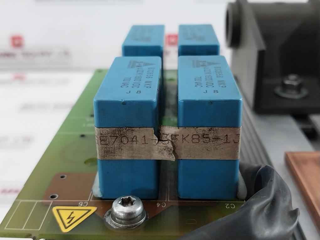 Siemens 6Sy7010-0Ab41 Scr Thyristor Module C98130-a1235-b271-03-07
