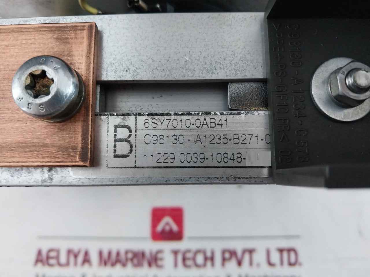 Siemens 6Sy7010-0Ab41 Scr Thyristor Module C98130-a1235-b271-03-07