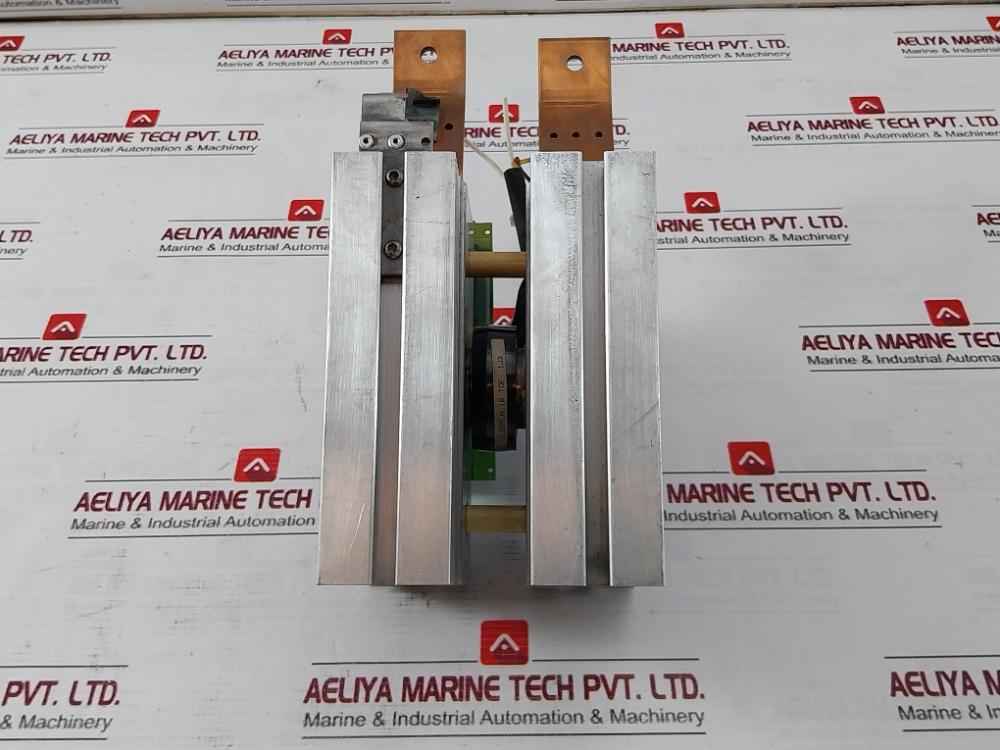 Siemens 6Sy7010-0Ab41 Scr Thyristor Module Ip303 C98130-a1235-b271-03-07