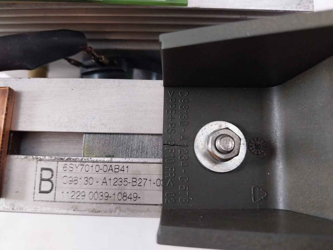 Siemens 6Sy7010-0Ab41 Scr Thyristor Module Ip303 C98130-a1235-b271-03-07