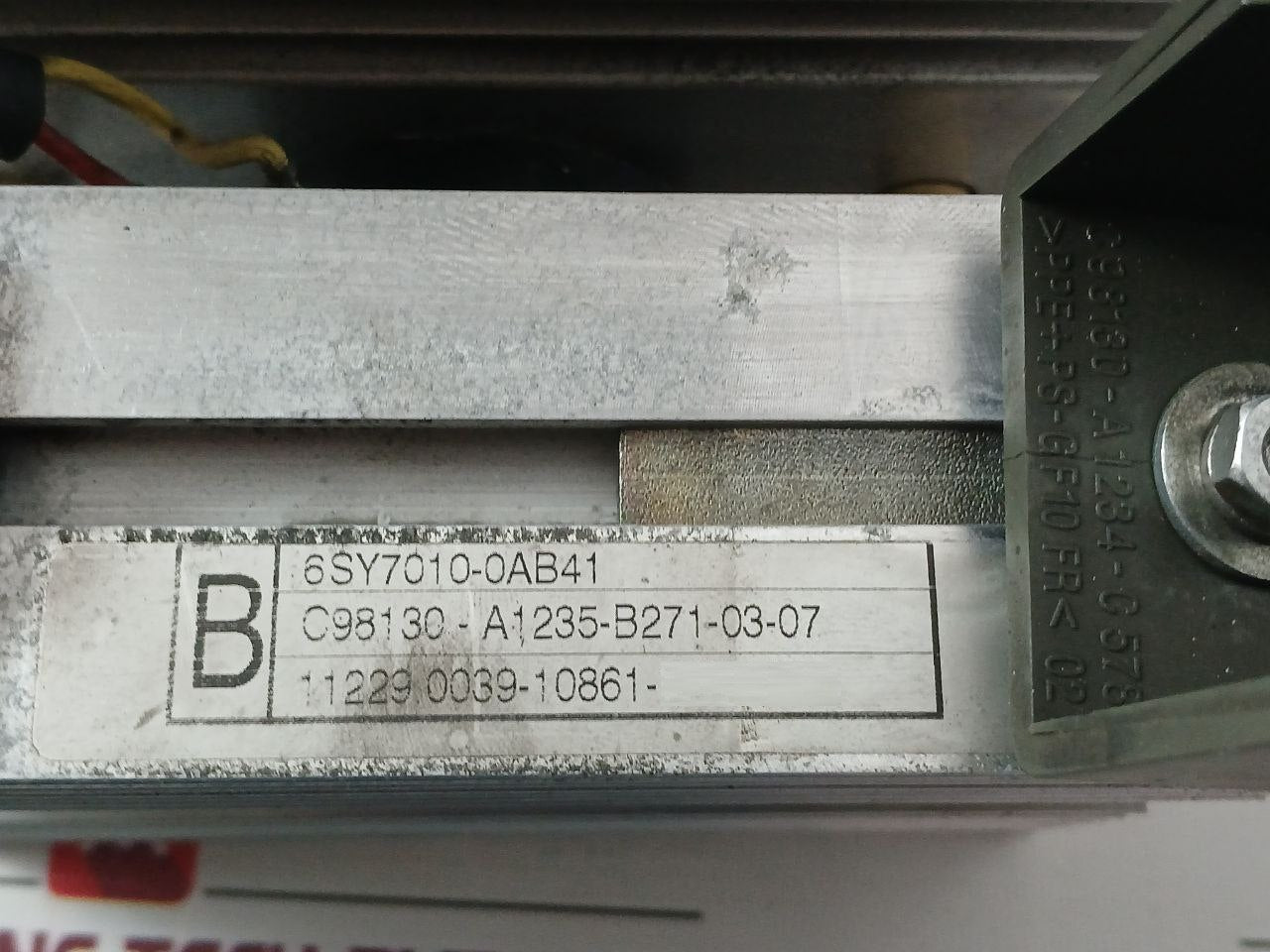 Siemens 6Sy7010-0Ab41 Thyristor Module C98130-a1235-b271-03-07