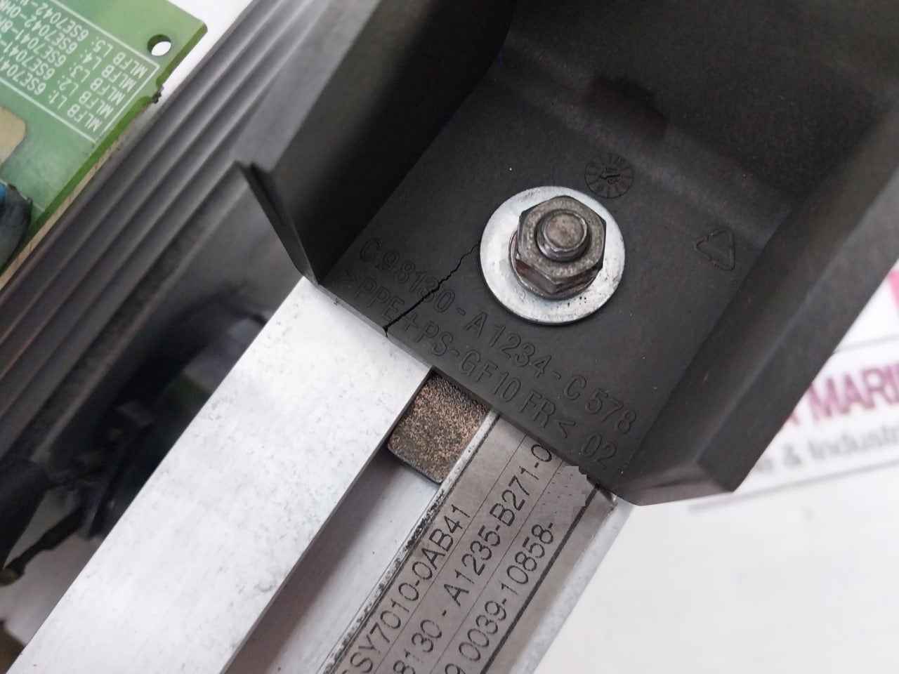 Siemens 6Sy7010-0Ab41 Thyristor Module C98130-a1235-b271-03-07