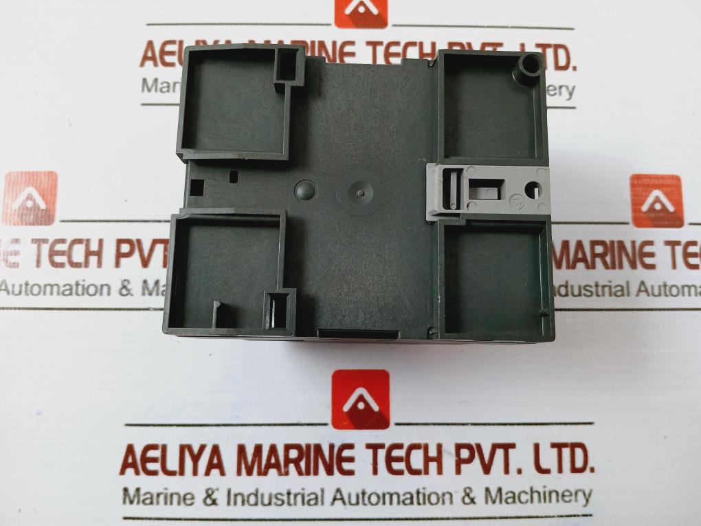 Siemens 6Ed1 052-1Fb00-0Ba3 Logic Module Ac/Dc 115-240V (Not Working)