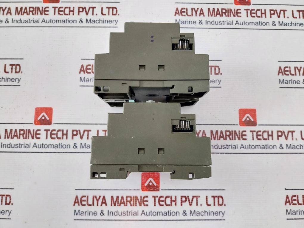 Siemens 6ed1 052-1md00-0ba3 Logo! Logic Module 10a 12/24vdc