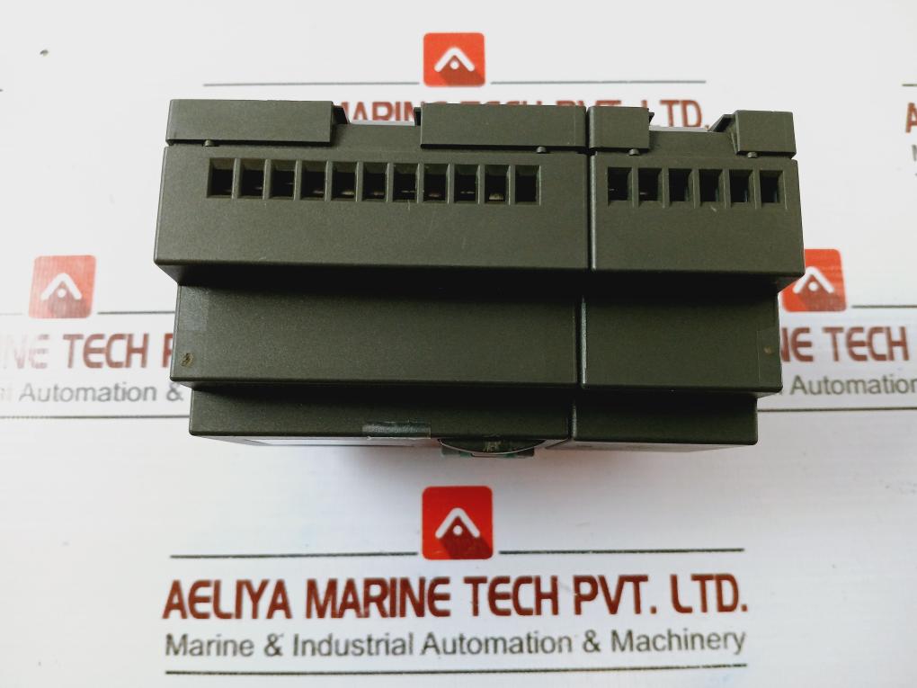 Siemens 6Ed1 052-1Md00-0Ba5 Logic Module Logo 12/24Rc With Dm8 12/24R