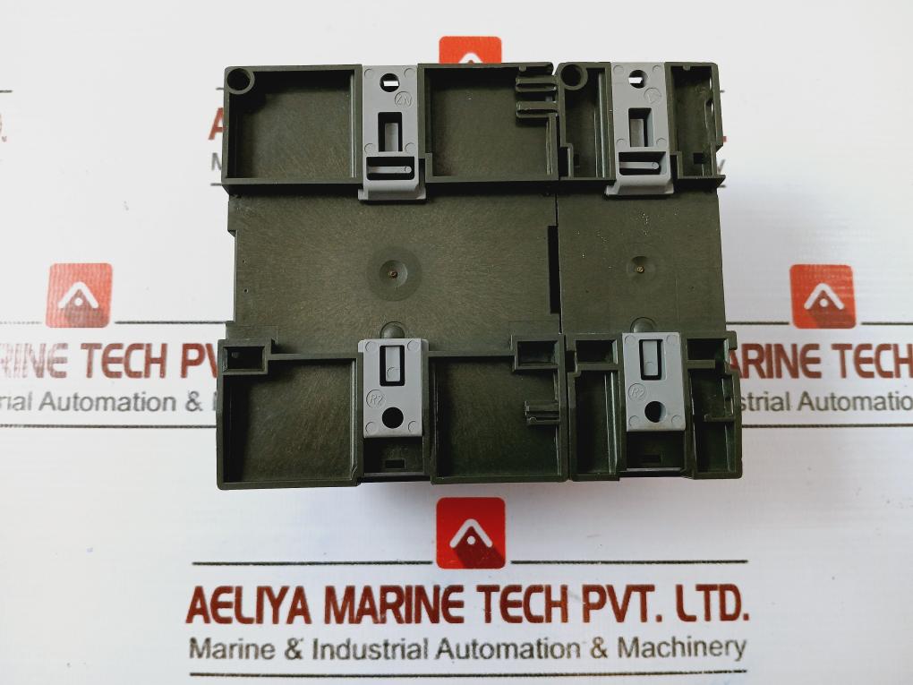 Siemens 6Ed1 052-1Md00-0Ba5 Logic Module Logo 12/24Rc With Dm8 12/24R