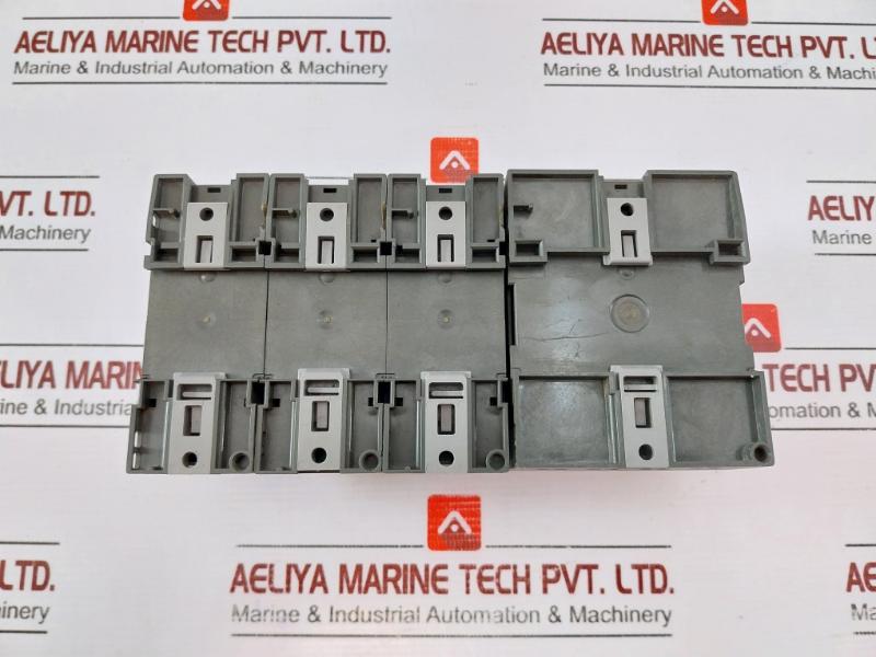 Siemens 6Ed1 052-1Md00-0Ba5 Logic Module Output 4X Relay