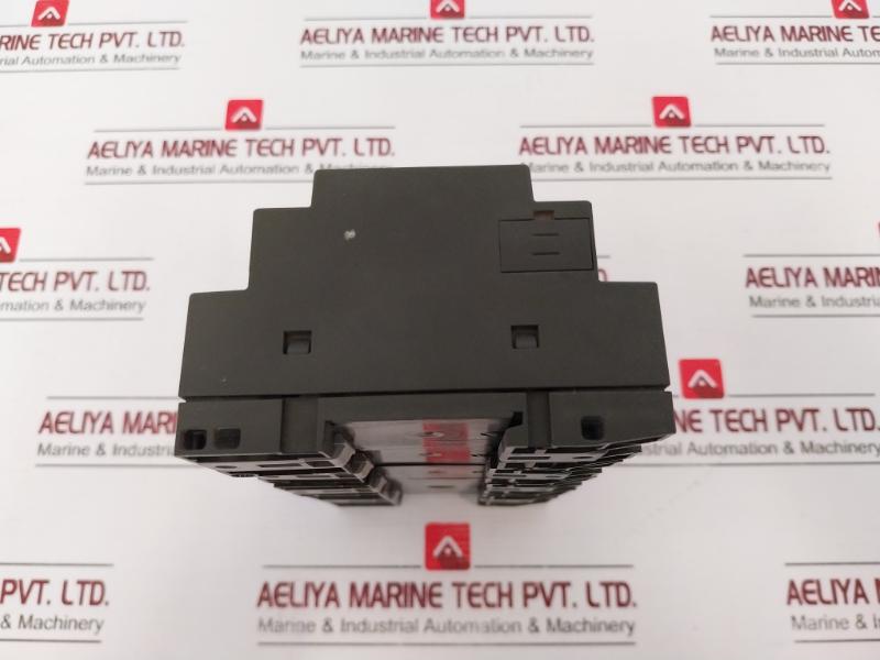 Siemens 6Ed1 052-1Md00-0Ba5 Logic Module Output 4X Relay