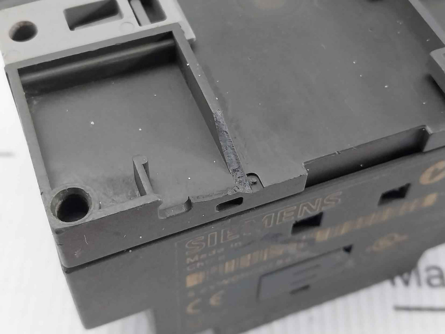 Siemens 6ed1 052-1md00-0ba6 Programmable Logic Controller Unit 240v 10a 0c+55c