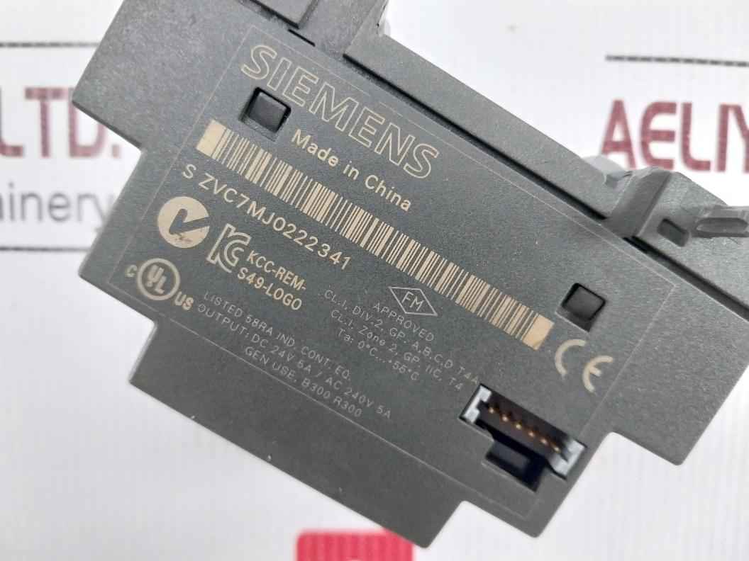 Siemens 6ed1 055-1mb00-0ba1 Dm8 12/24r Expansion Module 12/24v 5a