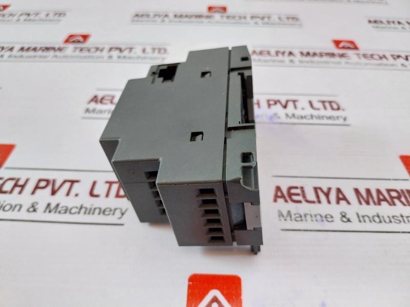 Siemens 6Ed1 055-1Mb00-0Ba1 Dm8 12/24R Expansion Module 4Xrelay Output 5A