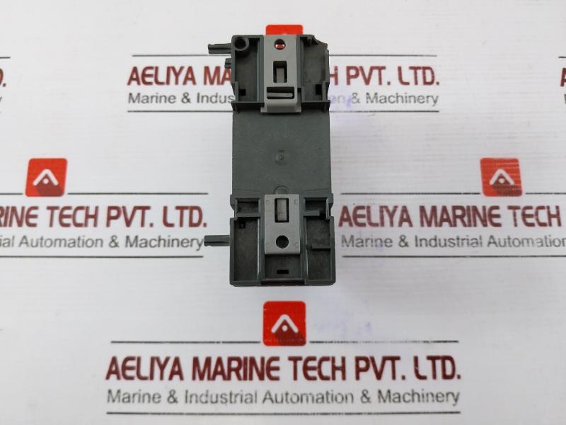 Siemens6Ed1 055-1Mb00-0Ba1 Logo! Dm8 12/24R Expansion Module 4Xrelay Output 5A