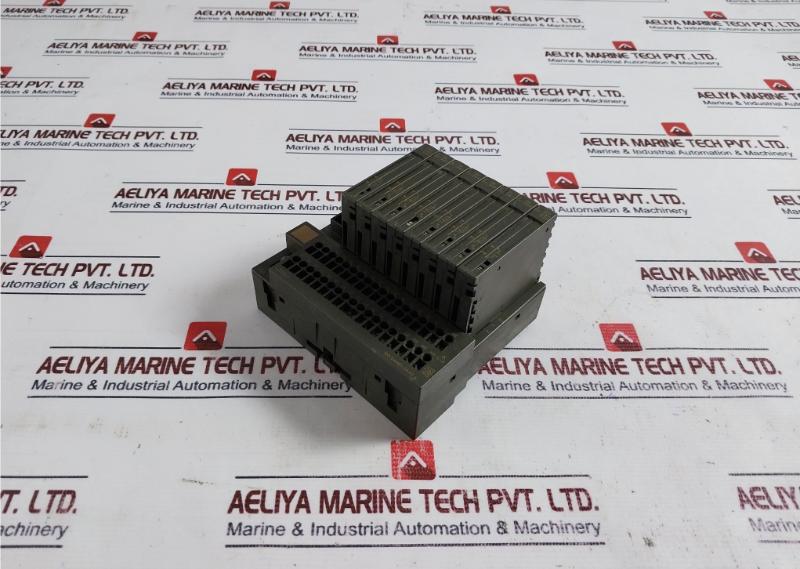 Siemens 6es7 120-0ah01-0aa0 Tb16 Sc Terminal Block With Digital I/o Module
