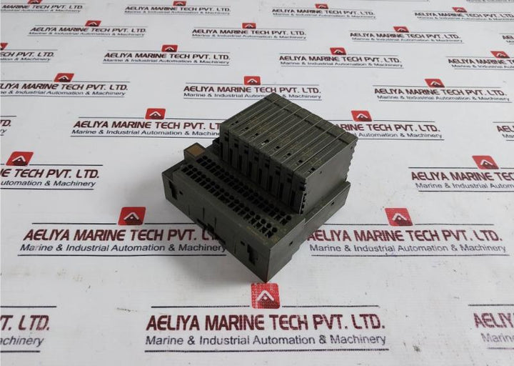 Siemens 6es7 120-0ah01-0aa0 Tb16 Sc Terminal Block With Digital I/o Module