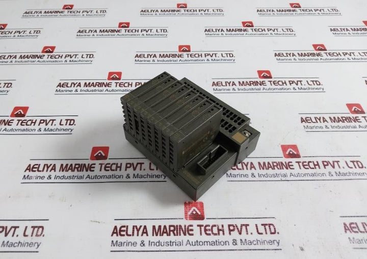 Siemens 6es7 120-0ah01-0aa0 Tb16 Sc Terminal Block With Digital I/o Module