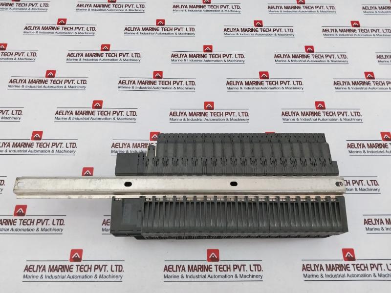 Siemens 6es7 151-1aa05-0ab0 Interface Module 24vdc