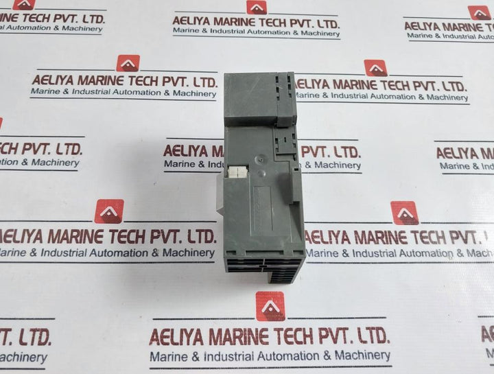 Siemens Simatic S7 6Es7 151-1Aa05-0Ab0  Interface Module 24Vdc