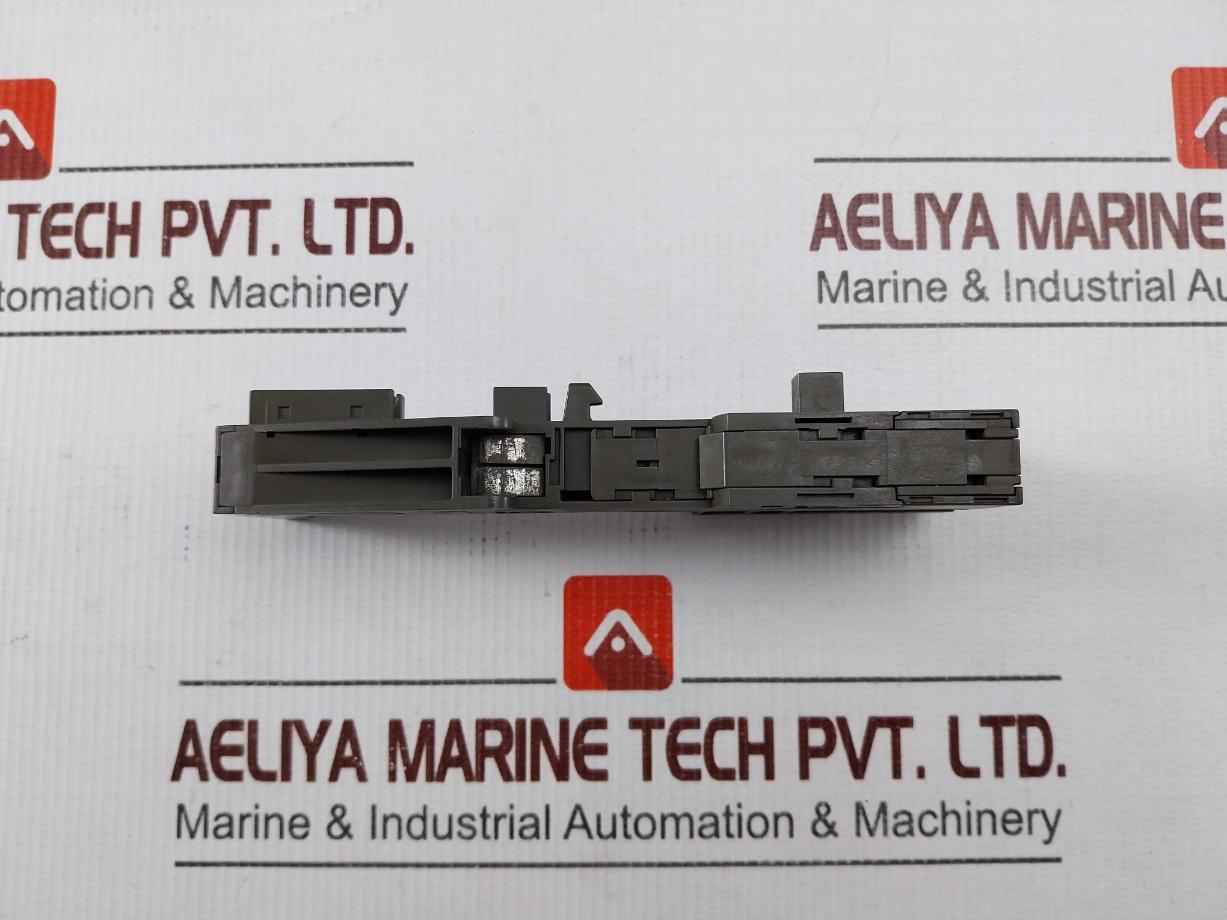 Siemens 6es7 193-4ca30-0aa0 Terminal Module For Automation