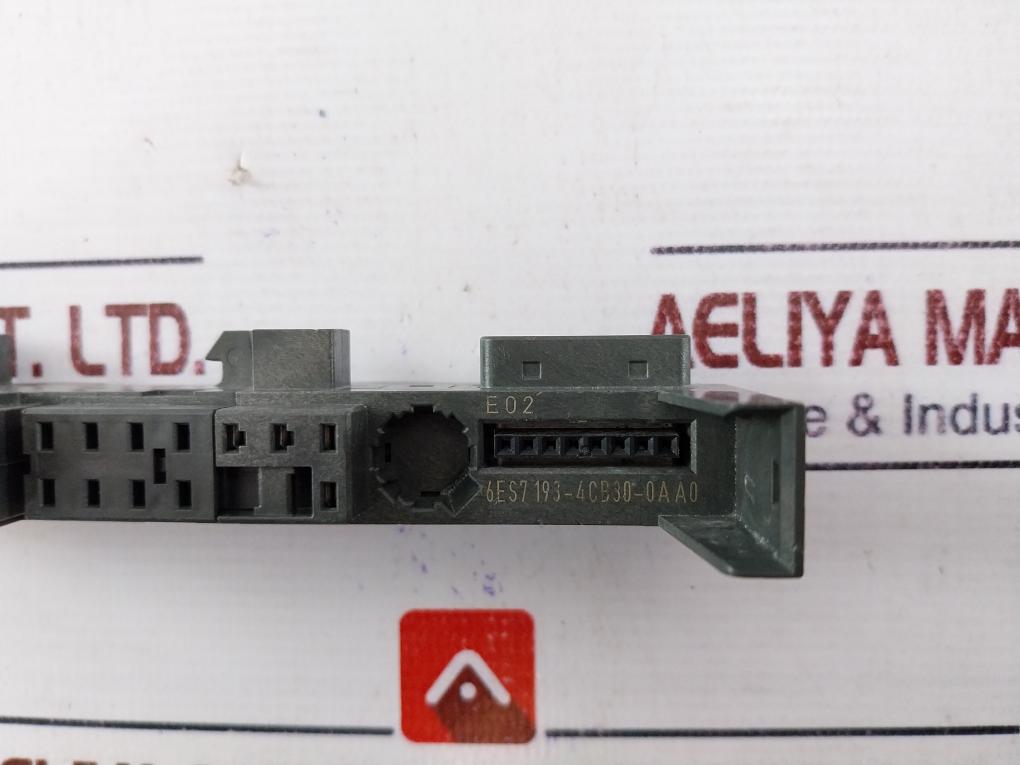 Siemens 6Es7 193-4Cb30-0Aa0 Terminal Module Tm-e15C24-01