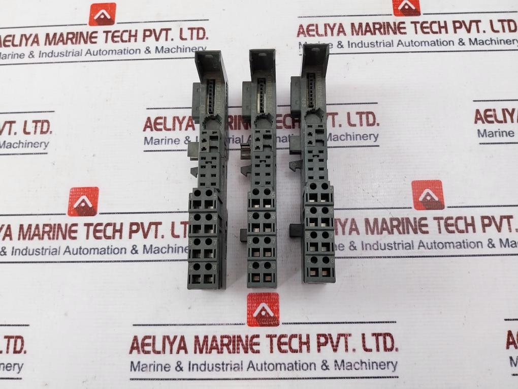 Siemens 6Es7 193-4Cb30-0Aa0 Terminal Module Tm-e15C24-01 60 Gm